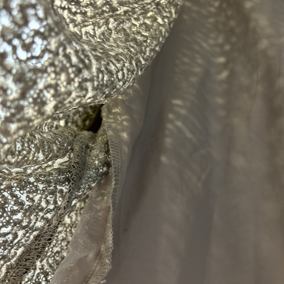 Gap Sequin top - Picture 7 of 8